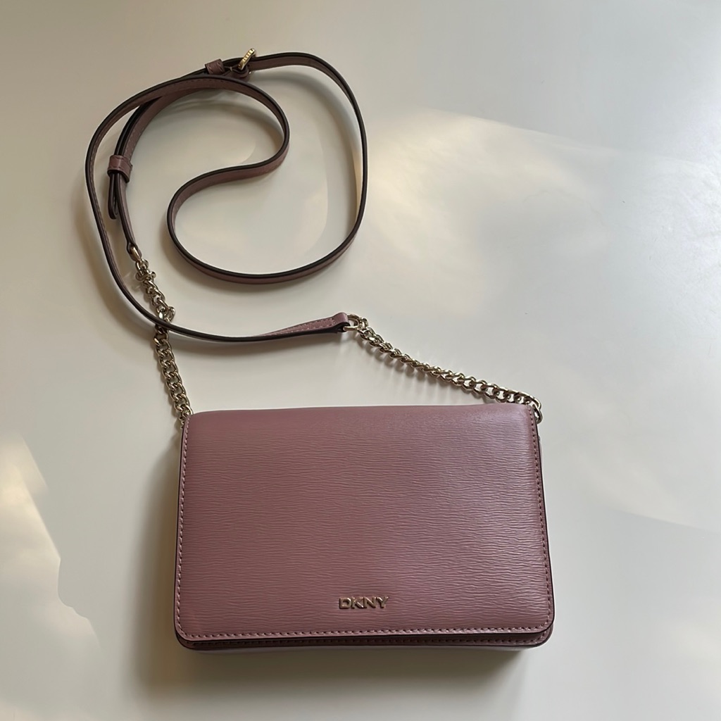 Dkny Bryant Park Croasbody